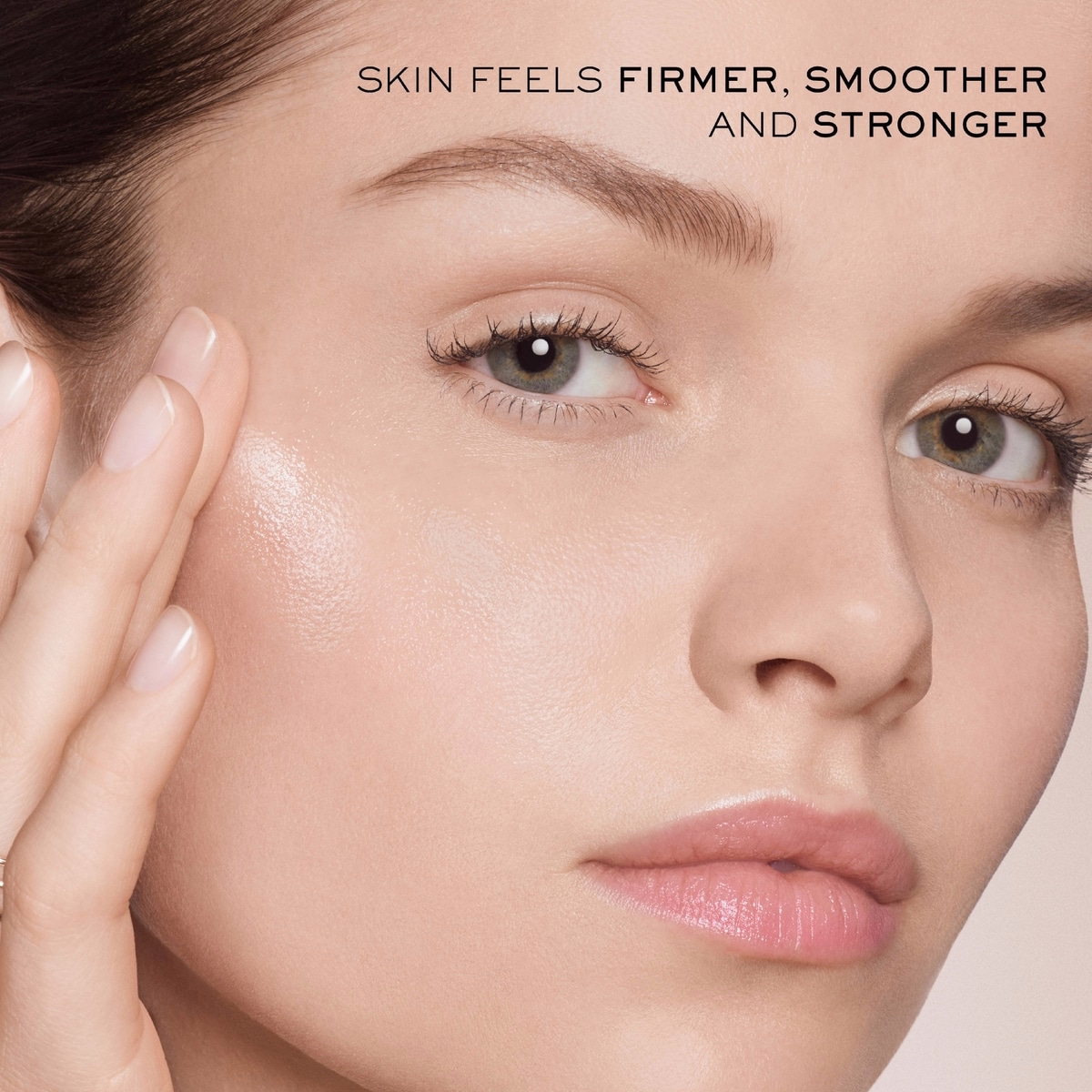 Absolue Rose 80 Essence-in-Lotion Routine Holiday Set Absolue Rose 80 Essence-in-Lotion Routine Holiday Set