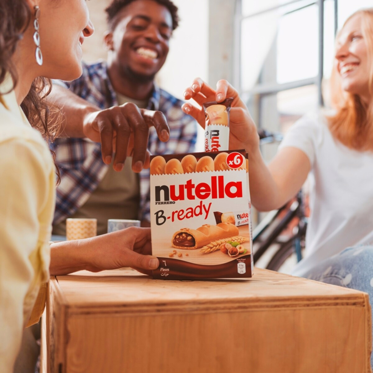 B-READY, Snack Bars, Crunchy wafer filled with delicious NUTELLA, 6 bars per pack B-READY, Snack Bars, Crunchy wafer filled with delicious NUTELLA, 6 bars per pack