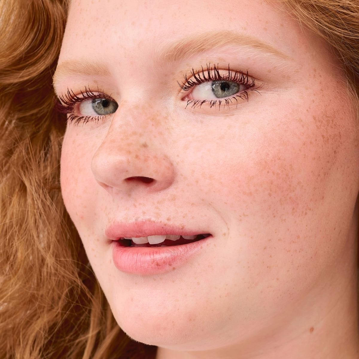 BADgal BANG! ボリューミング マスカラ