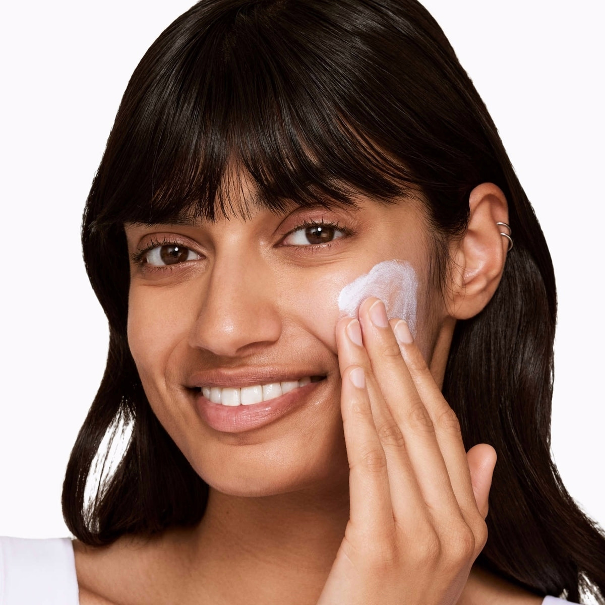 Fluide écran solaire minéral SPF 50 à spectre large pour le visage Fluide écran solaire minéral SPF 50 à spectre large pour le visage