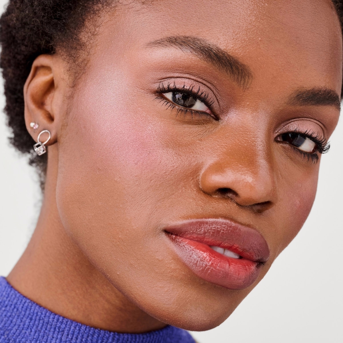 クッキー パウダーハイライター ゴールデンパール 超しなやかなハイライター