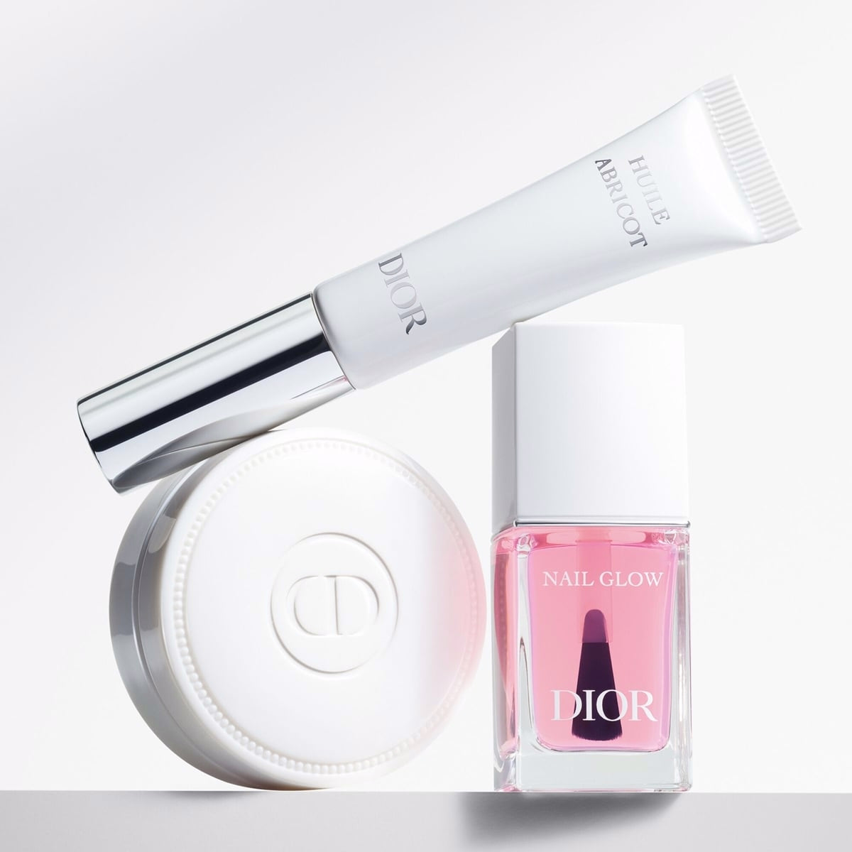 Crème Abricot
Strengthening Nail Care