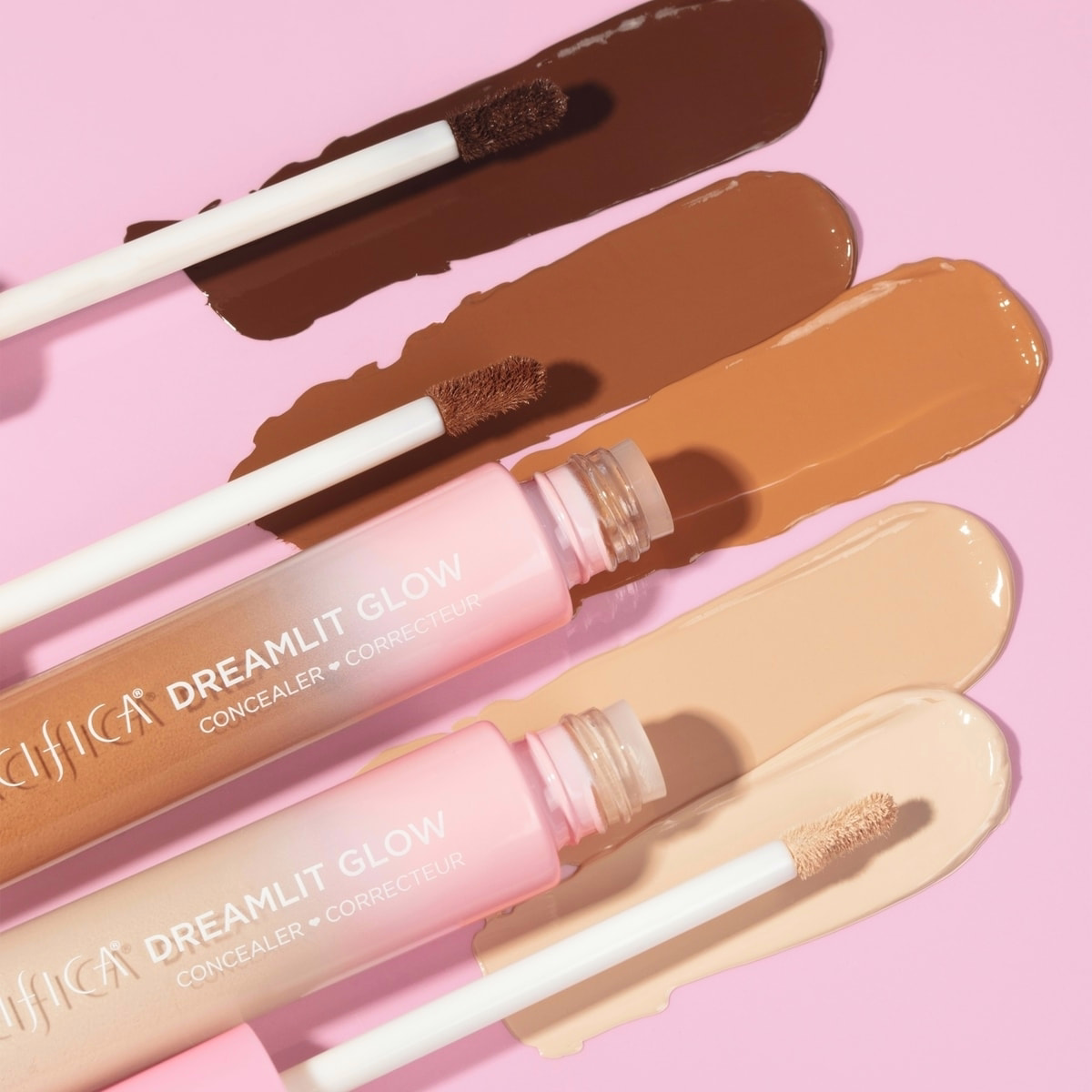 DreamLit Glow Concealer DreamLit Glow Concealer