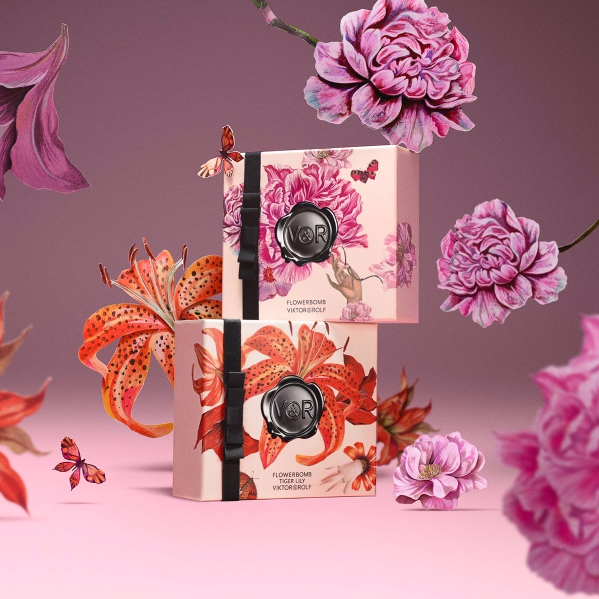 Flowerbomb Tiger Lily Eau de Parfum Gift Set Flowerbomb Tiger Lily Eau de Parfum Gift Set