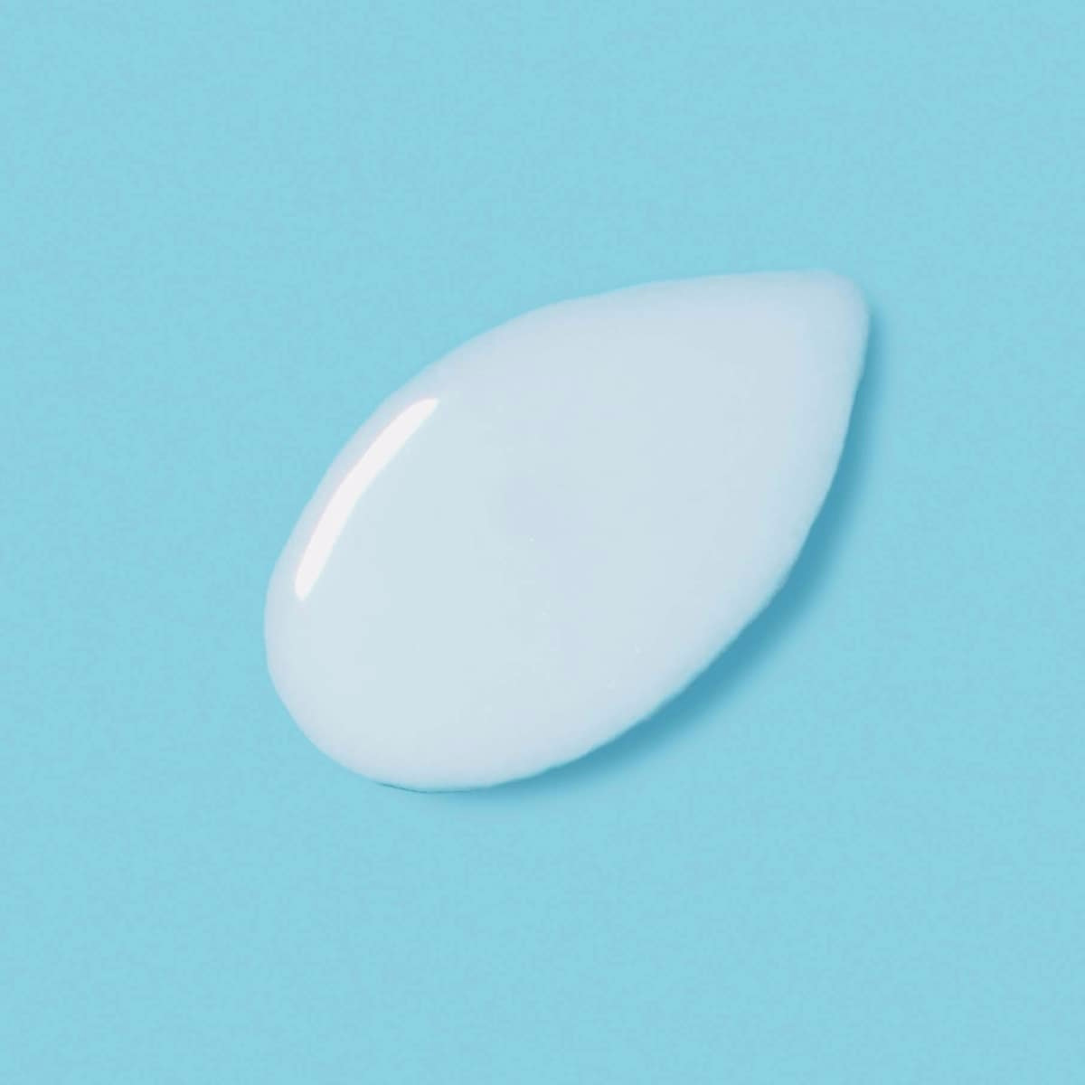 Glossy Shine Spray with Heat Protection