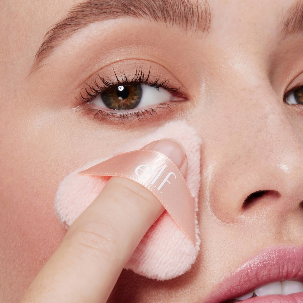 Halo Glow 粉紅粉撲