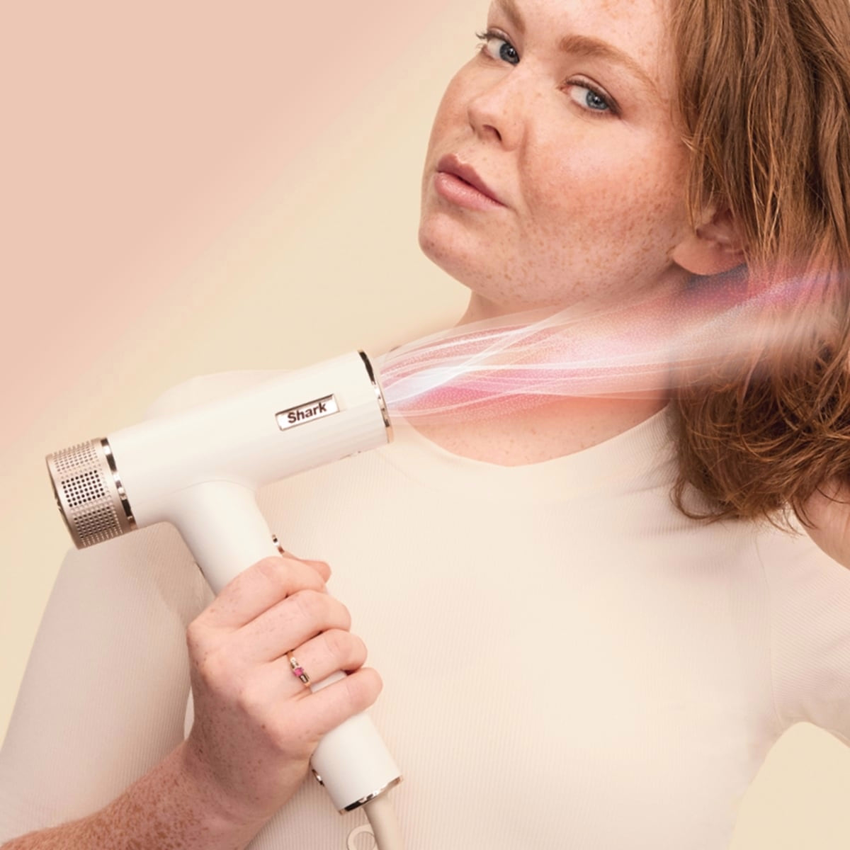 HD331C SpeedStyle For Straight and Wavy Hair HD331C SpeedStyle For Straight and Wavy Hair