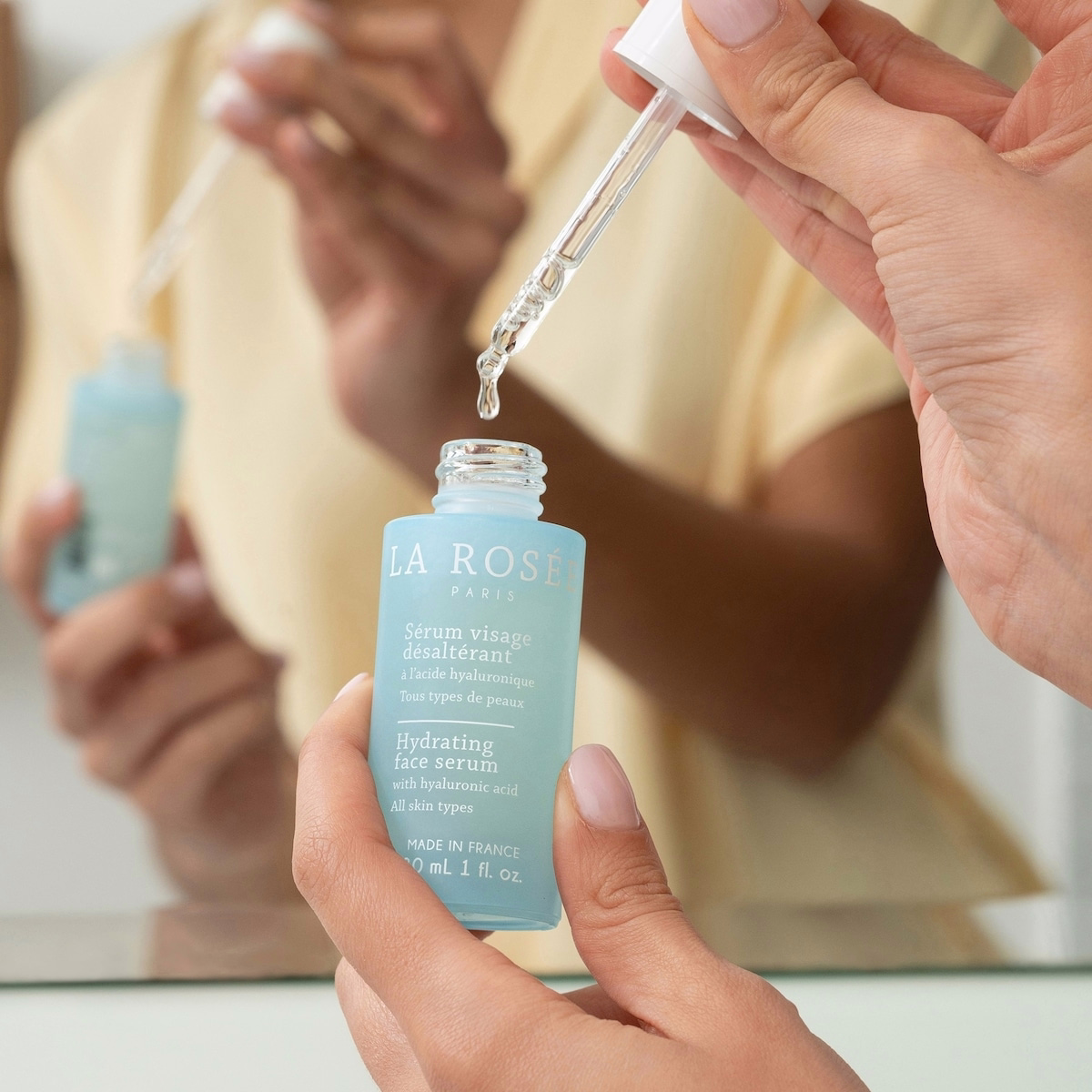 含透明質酸的補水保濕臉部精華液 含透明質酸的補水保濕臉部精華液