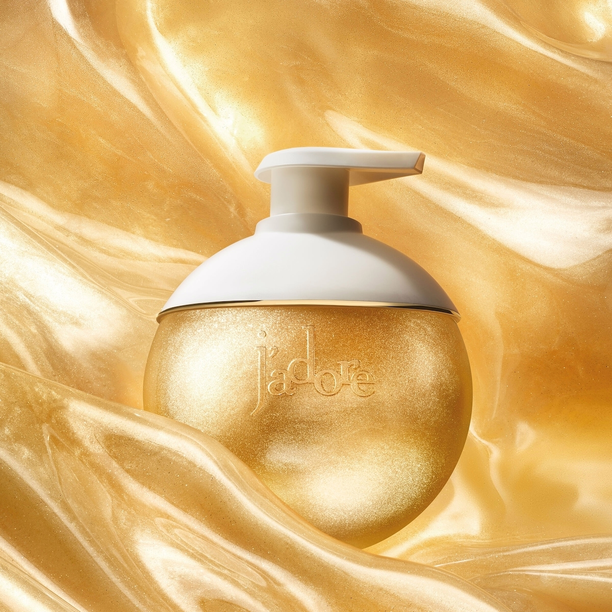 J'adore Les Adorables Shimmering Body Oil