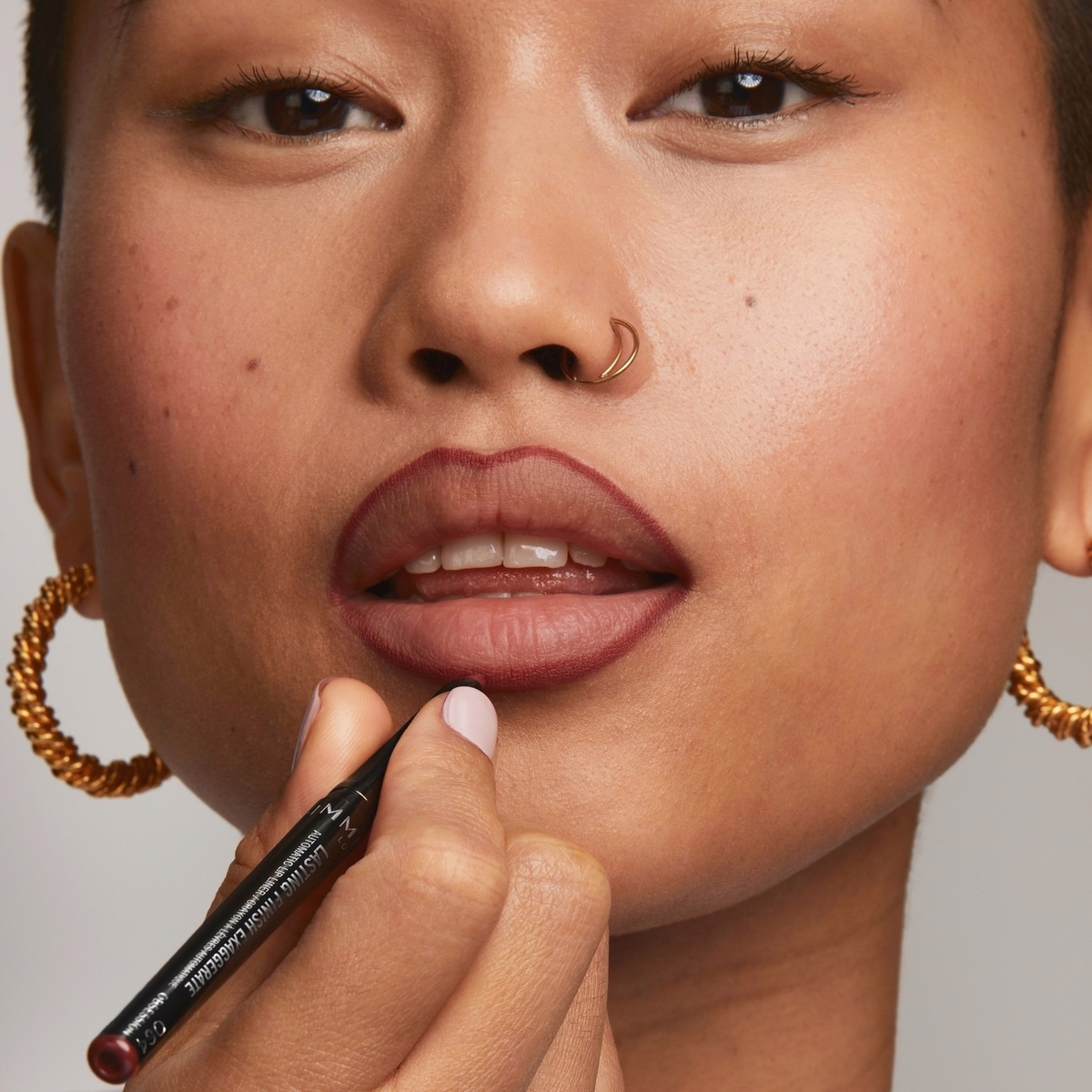 Lasting Finish Automatic Lip Liner Lasting Finish Automatic Lip Liner