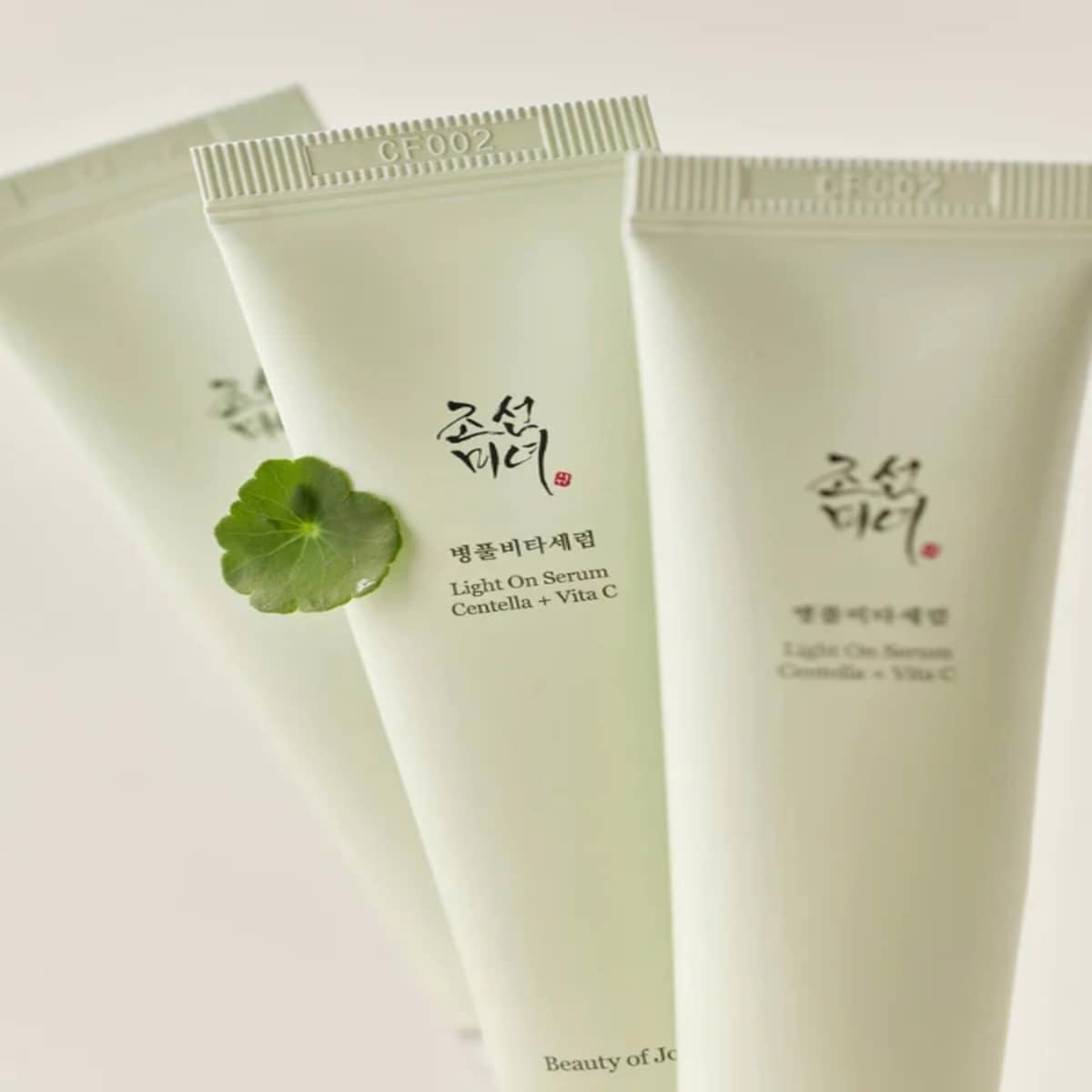 Light On Serum : Centella + Vita C