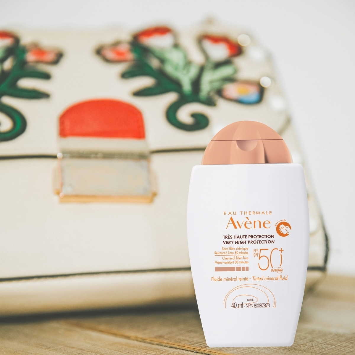Mineral Tinted Fluid SPF 50+