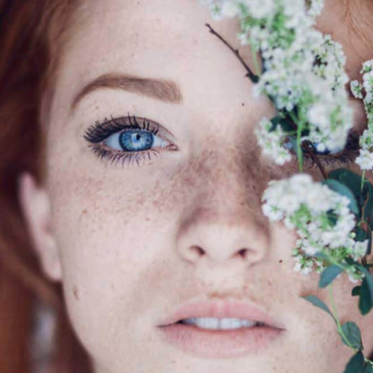 Nourish & Define Refillable Brow Pencil - Autumn Sunset Nourish & Define Refillable Brow Pencil - Autumn Sunset