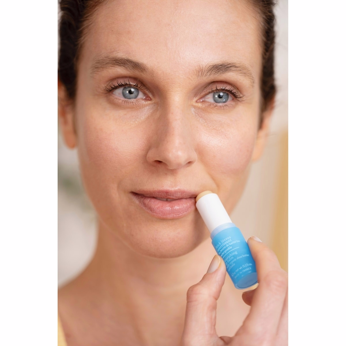 Nourishing lip balm refill organic shea butter