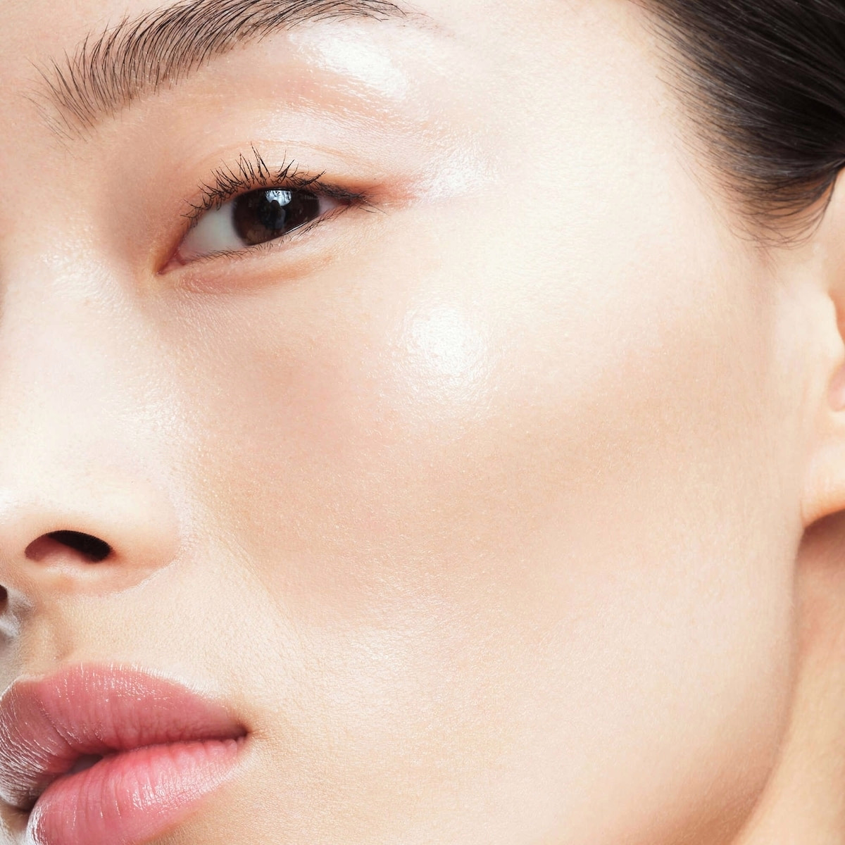 Pure Shots Hydra Bounce Essence-in-Lotion