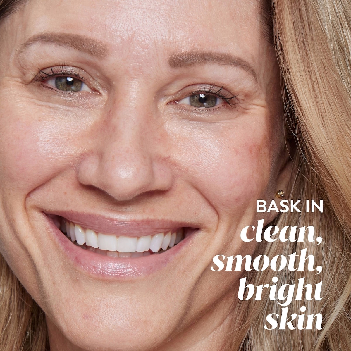 Regenerist Micro-Sculpting Pore Scrub Facial Cleanser Regenerist Micro-Sculpting Pore Scrub Facial Cleanser
