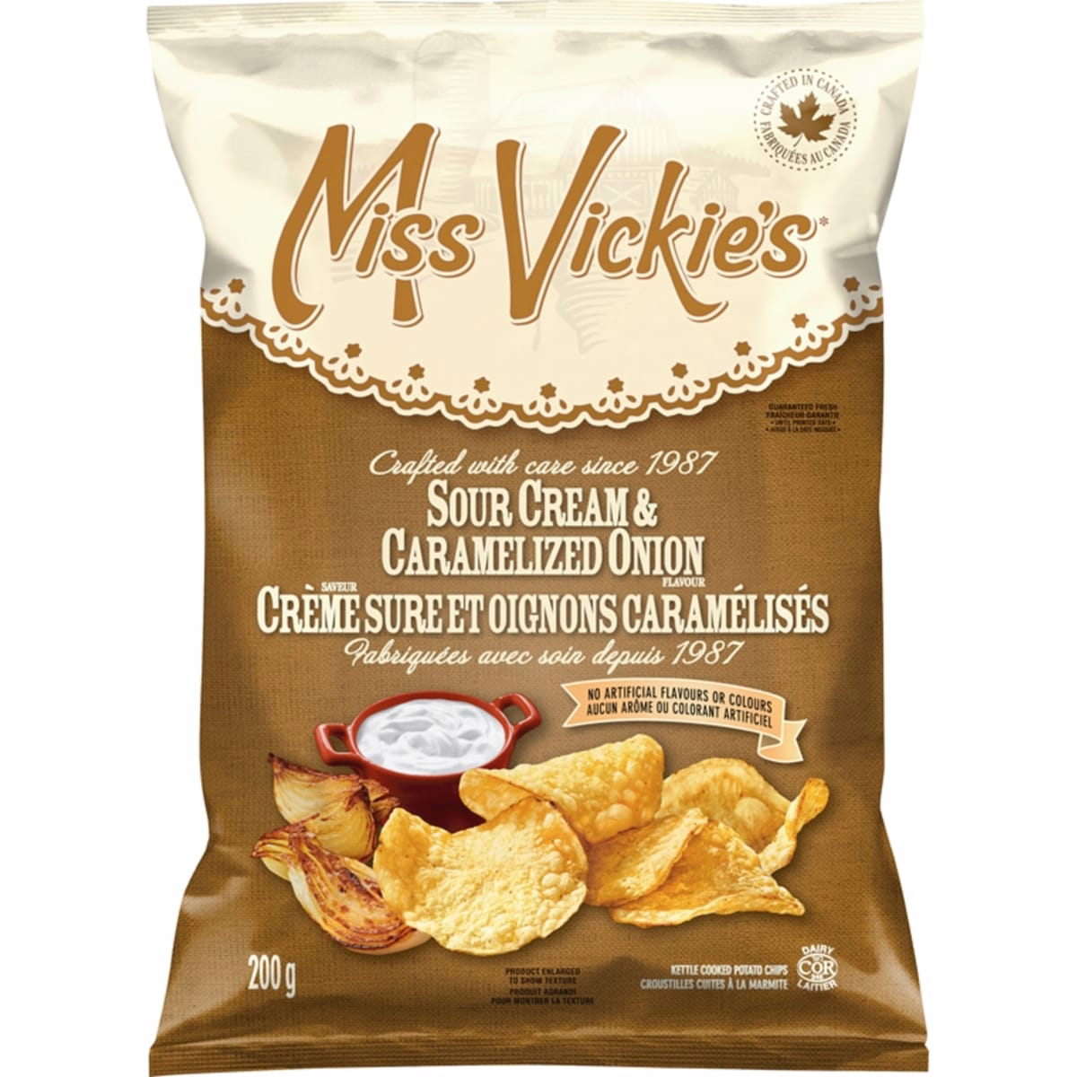 Sour Cream & Caramelized Onion flavour kettle cooked potato chips 200g