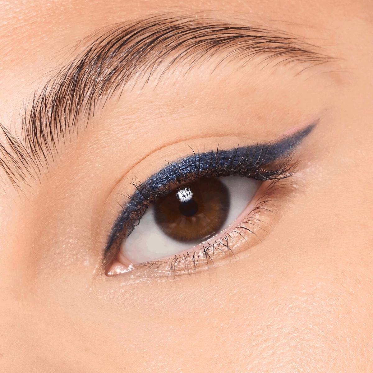 Stay & Play Gel Eyeliner Stay & Play Gel Eyeliner