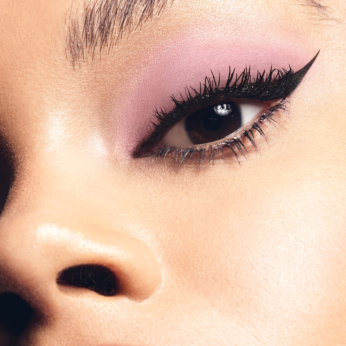 Stila スエードシェード™ リキッドアイシャドウ Stila スエードシェード™ リキッドアイシャドウ